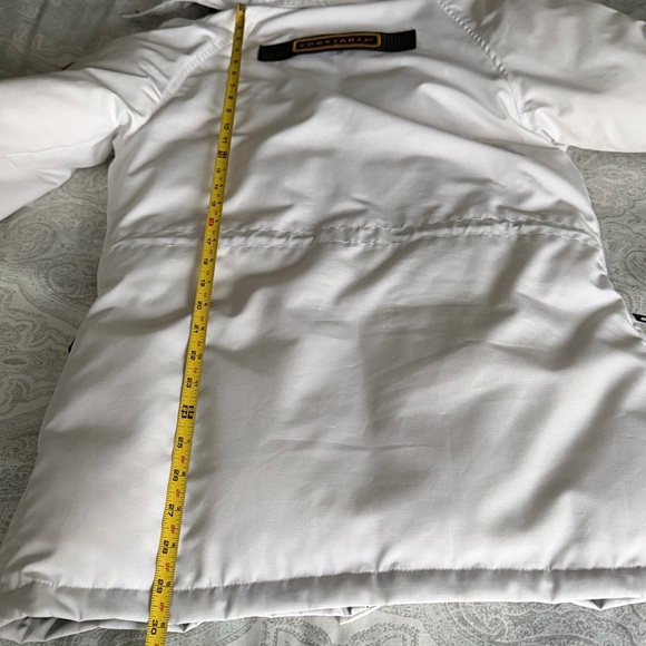 CANADA GOOSE LADIES CONSTABLE WHITE PARKA SIZE SMALL - Picture 16 of 16